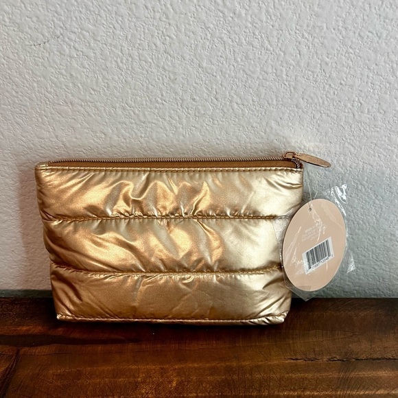 NEW! Joy Bright by Ulta Beauty Make-Up Bundle + Make-Up Bag. - Picture 3 of 15